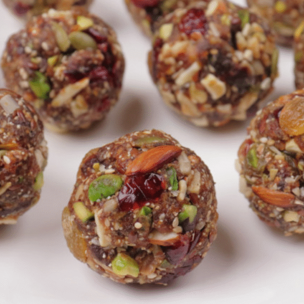 NutraVantage Dates Anjeer Dry Fruit Ladoo